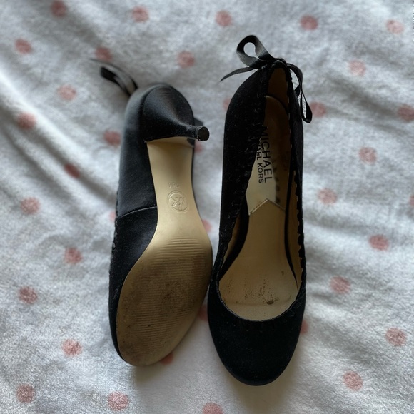 Michael Kors Prom shoes - Picture 2 of 3
